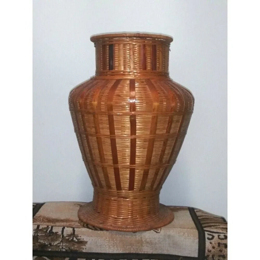 Vintage wicker Vase Bamboo rattan 13.5